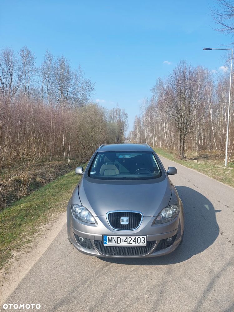 Seat Altea XL 2.0 TDI DPF Stylance - 2