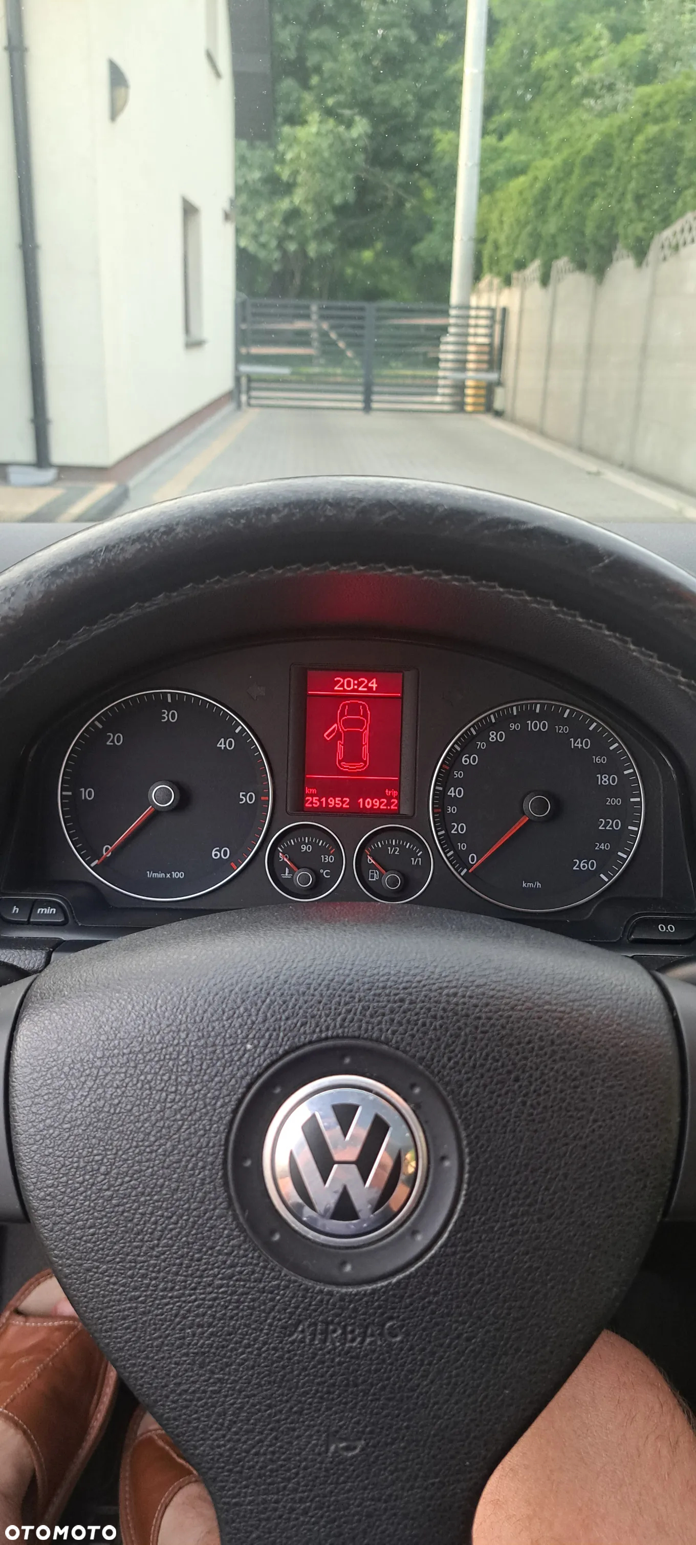 Volkswagen Golf - 13