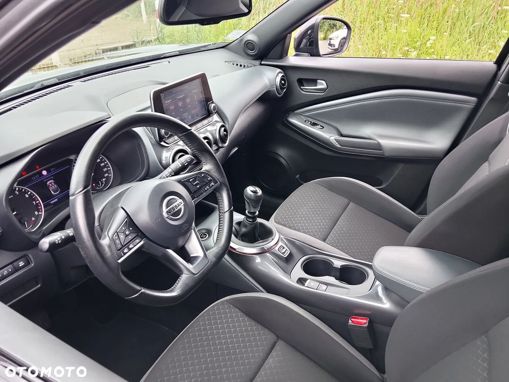 Nissan Juke 1.0 DIG-T Tekna - 11