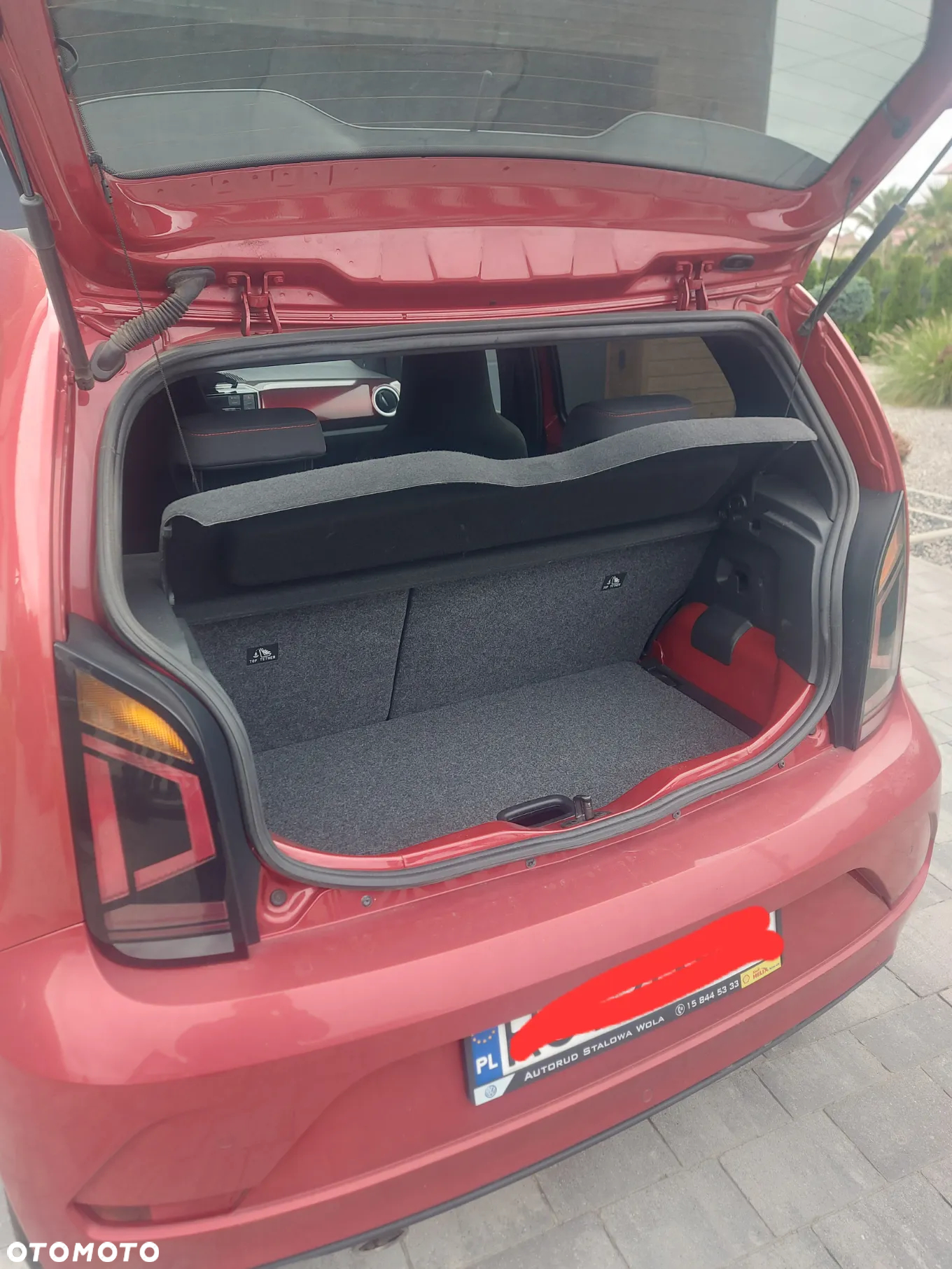 Volkswagen up! 1.0 TSI GTI - 4