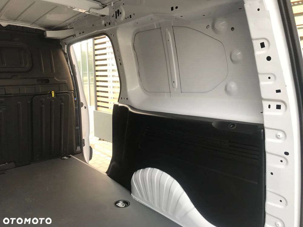 Toyota Proace City - 9