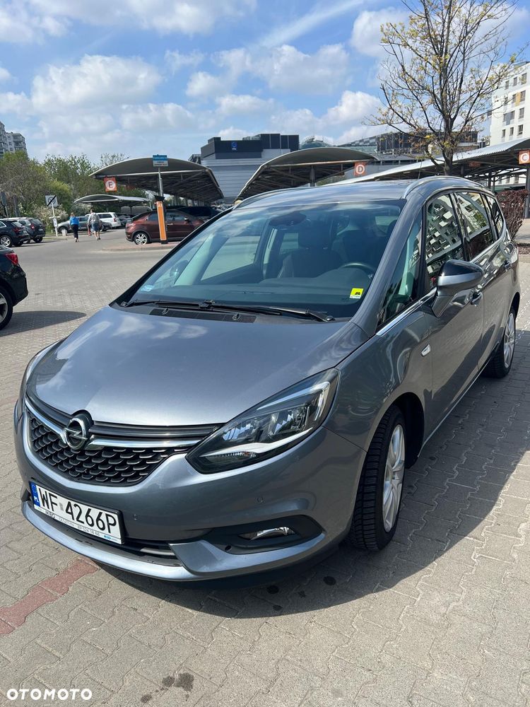 Opel Zafira - 1