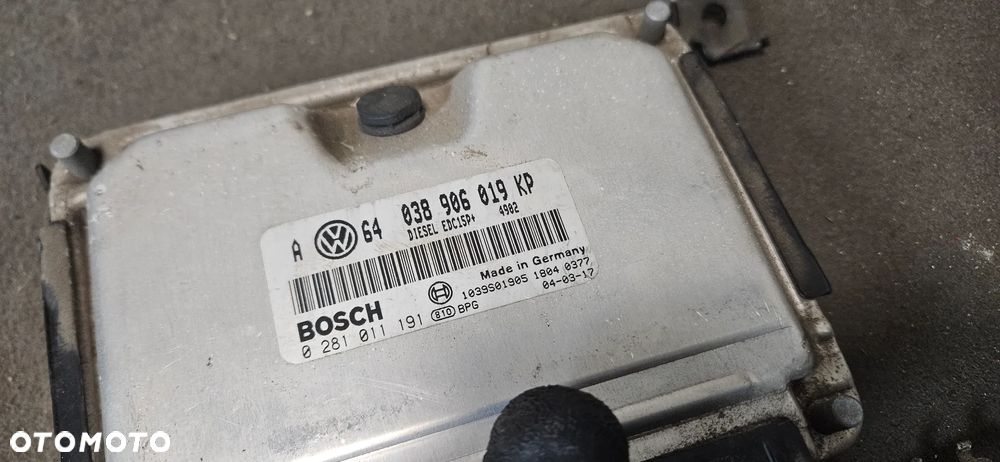 Sterownik komputer silnika VW Golf 4 IV Audi A3 8L Bora 1,9 TDI 74kW 101KM 038906019KP - 4
