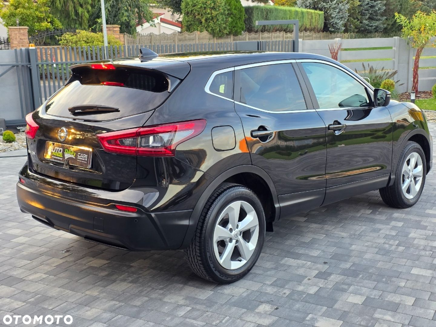 Nissan Qashqai - 35