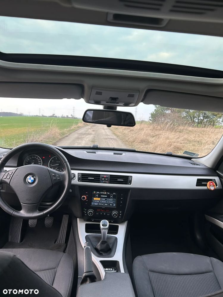 BMW Seria 3 - 11