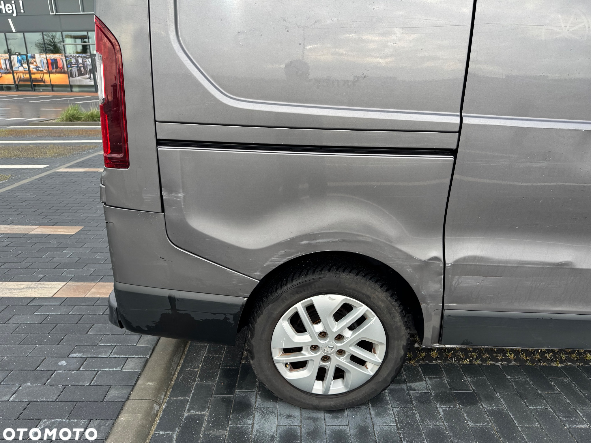 Renault Trafic - 14