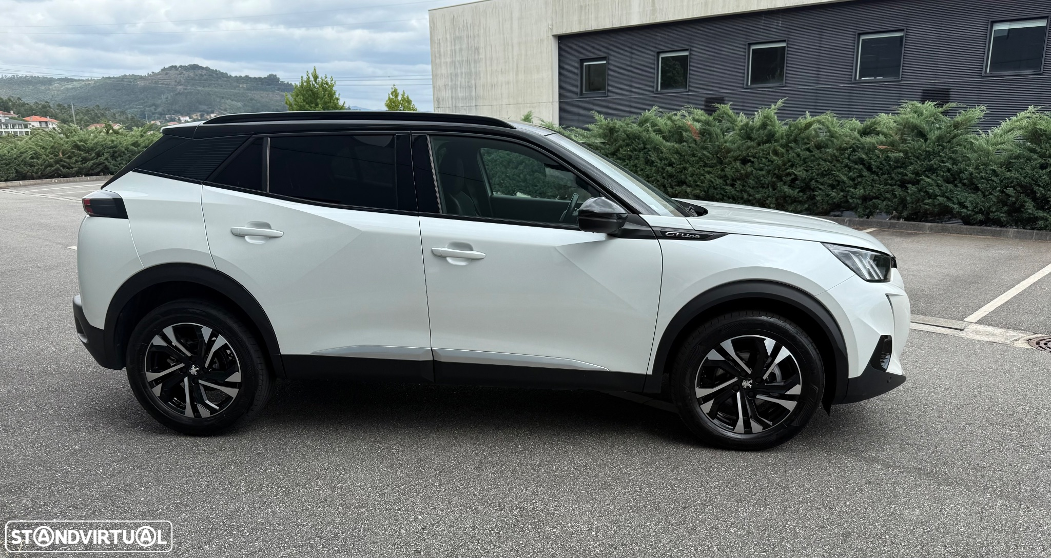 Peugeot 2008 1.2 PureTech GT Line EAT8 - 5