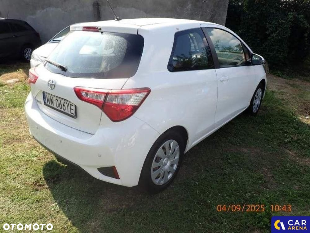 Toyota Yaris 1.5 Active - 4