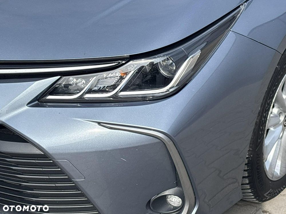 Toyota Corolla 1.6 Comfort - 9