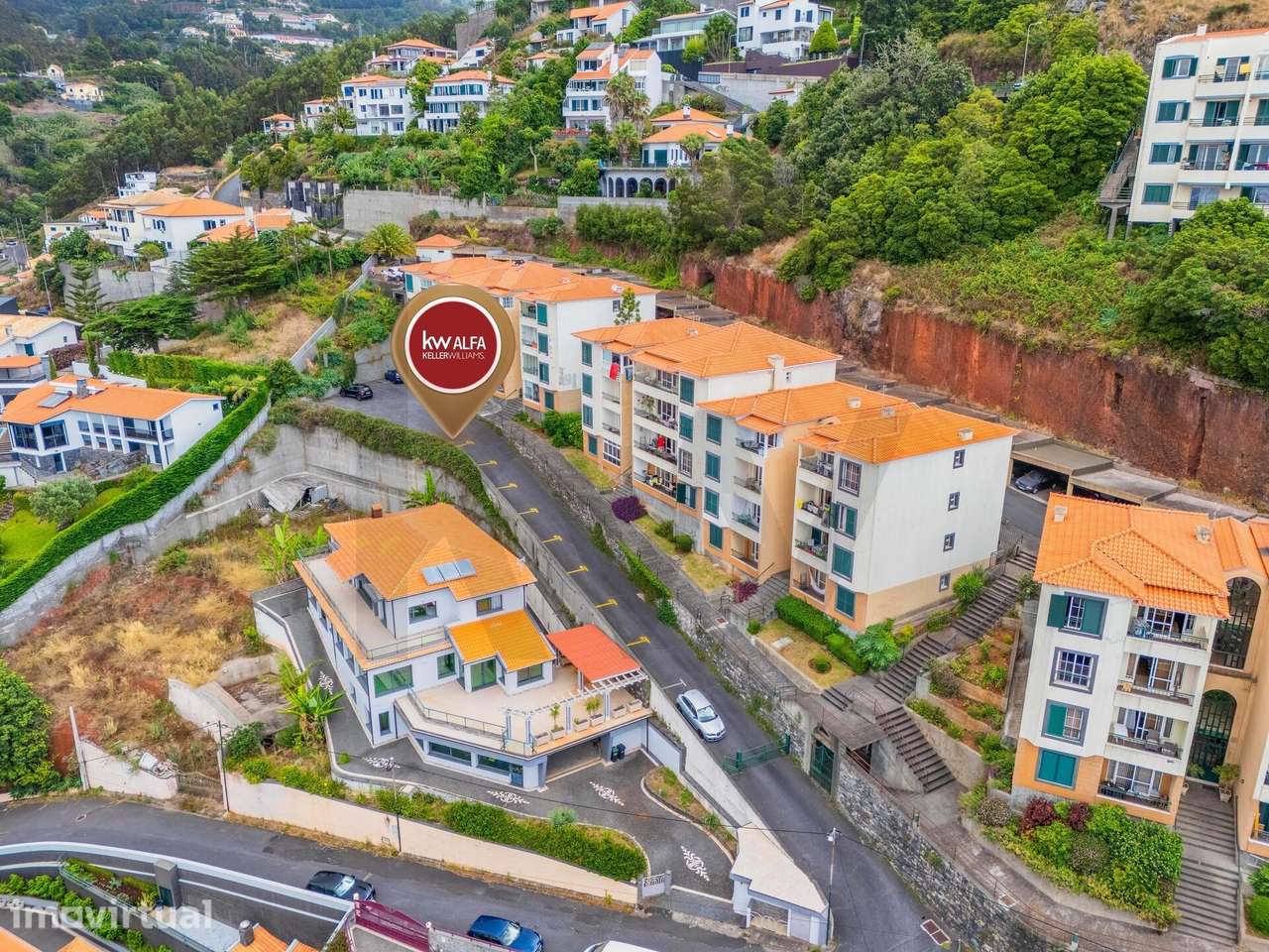 Lugar de Estacionamento para Venda | S. Gonçalo - Grande imagem: 3/17
