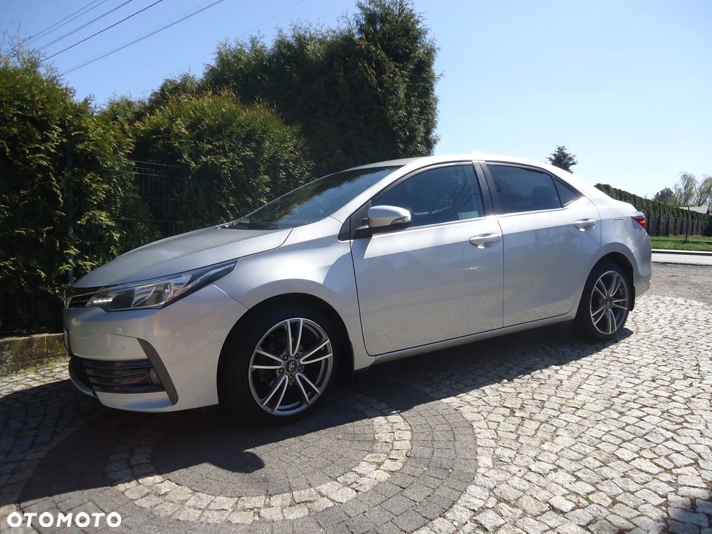 Toyota Corolla 1.6 Comfort - 5
