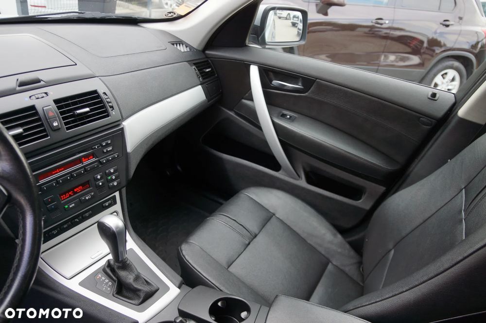 BMW X3 xDrive20d - 16