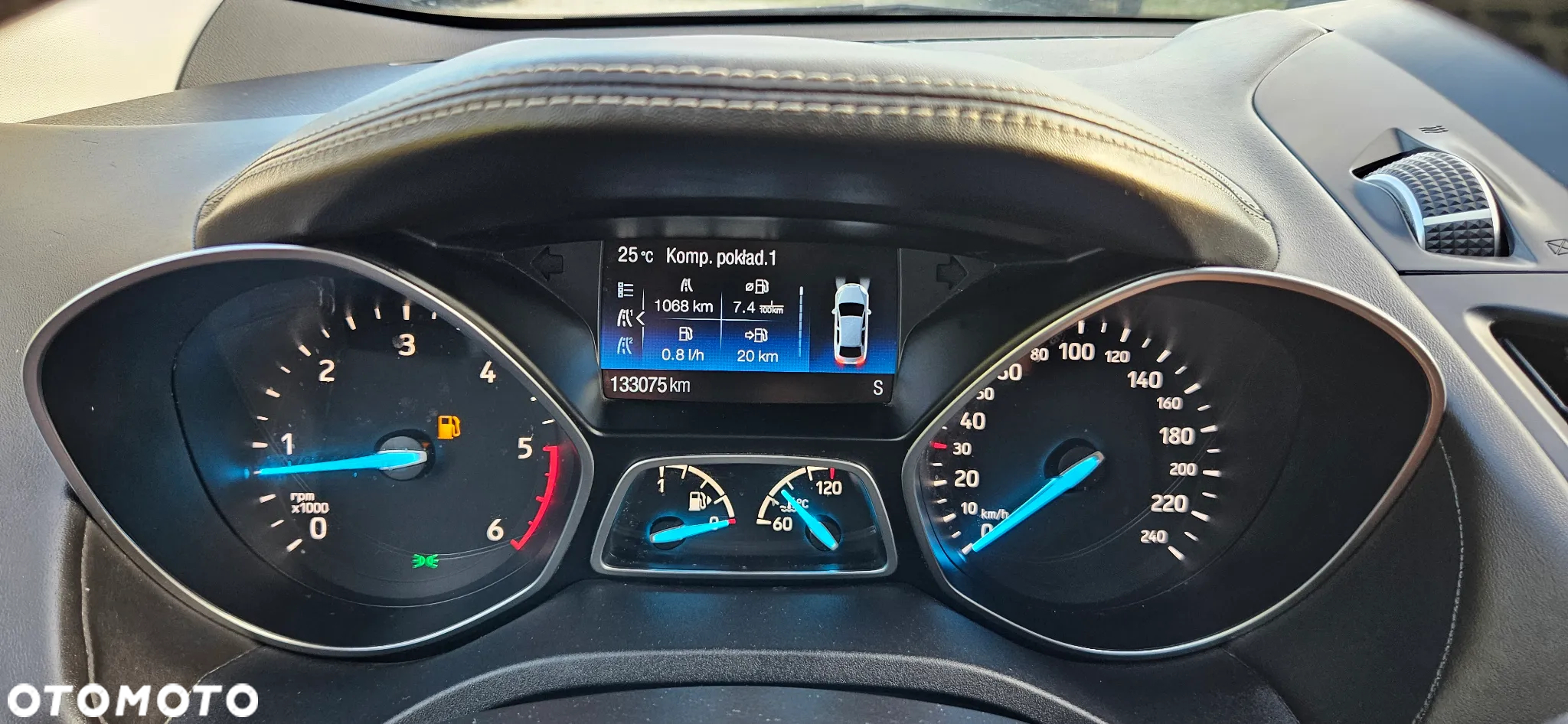 Ford Kuga 2.0 TDCi 2x4 Vignale - 18