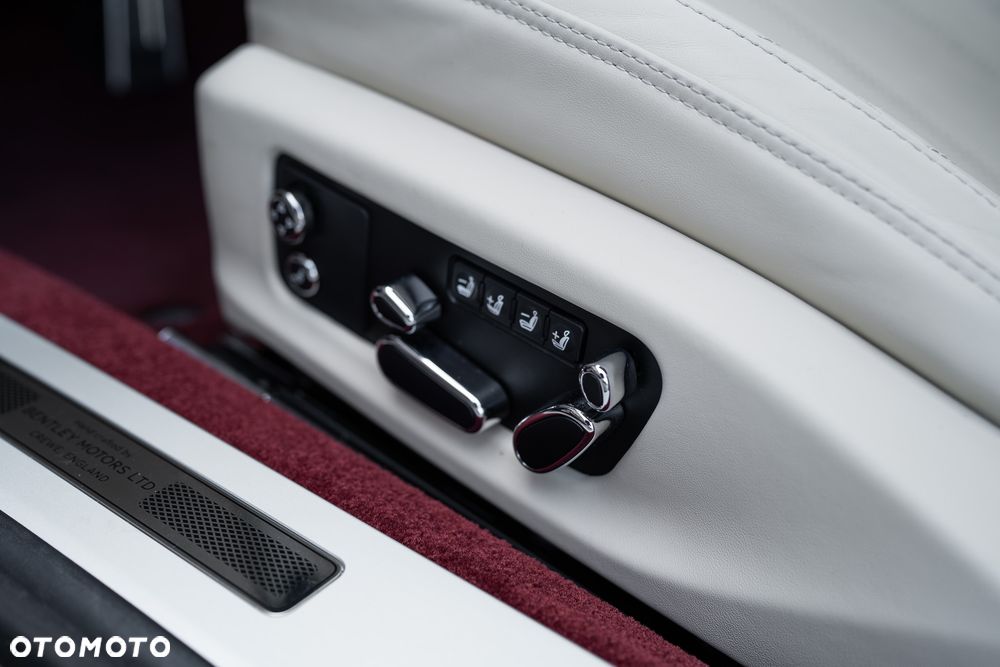 Bentley Inny - 32