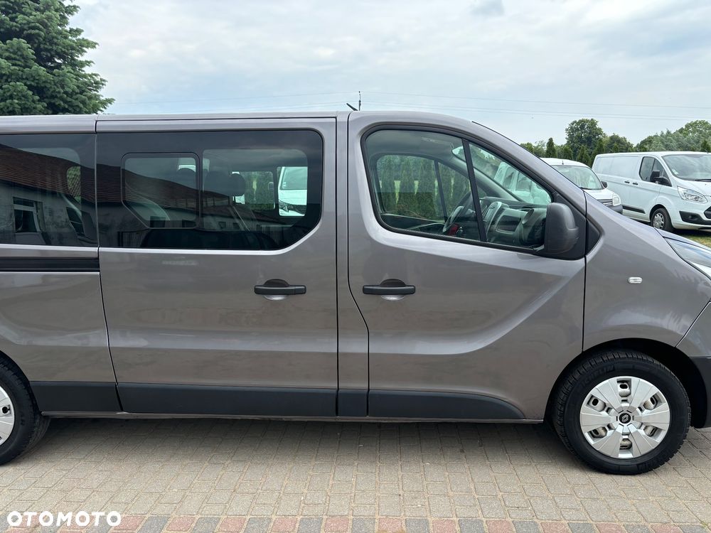 Renault Trafic - 2