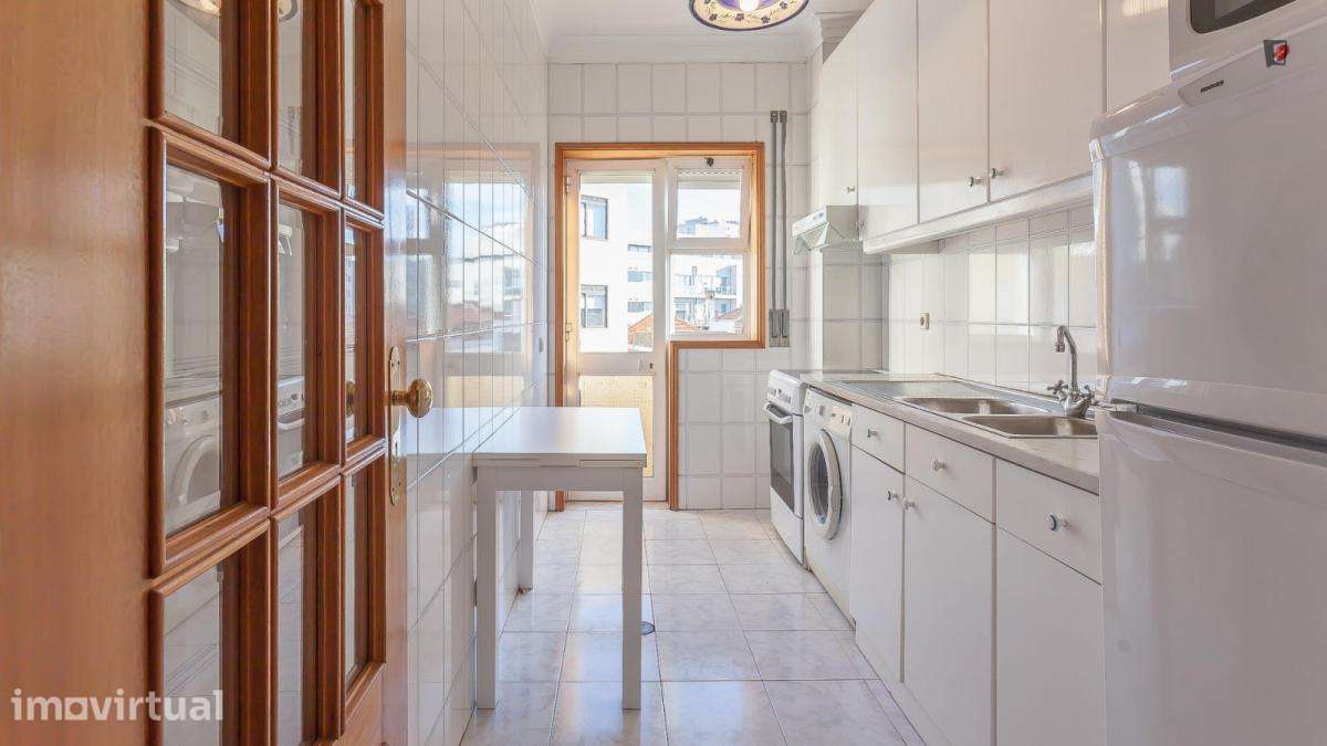 Quarto - localizado em Paranhos Porto - Grande imagem: 2/16
