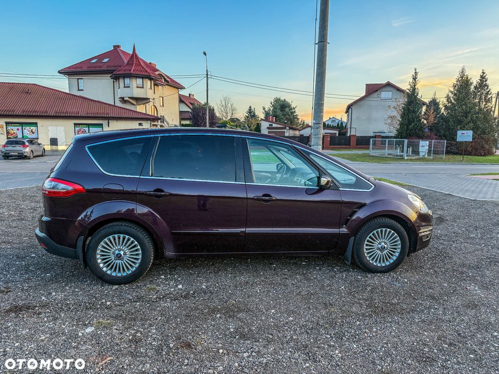 Ford S-Max - 8