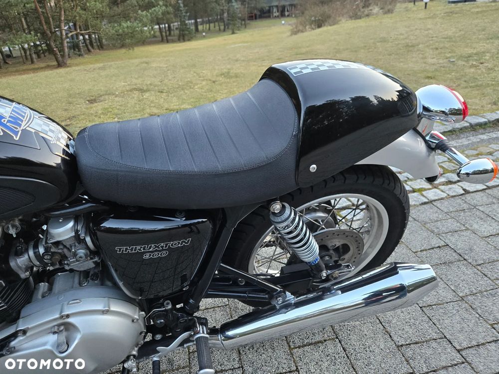 Triumph Thruxton - 35