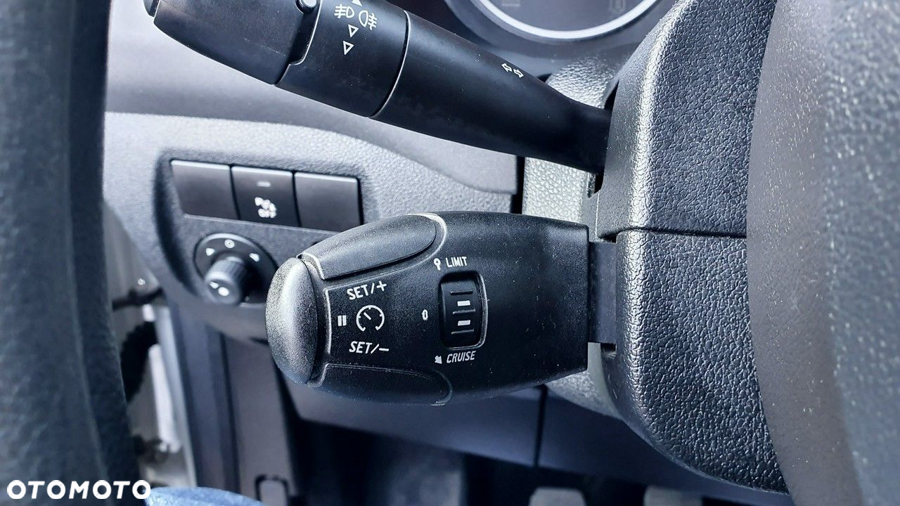 Peugeot Partner 1.6 BlueHDi Outdoor - 32