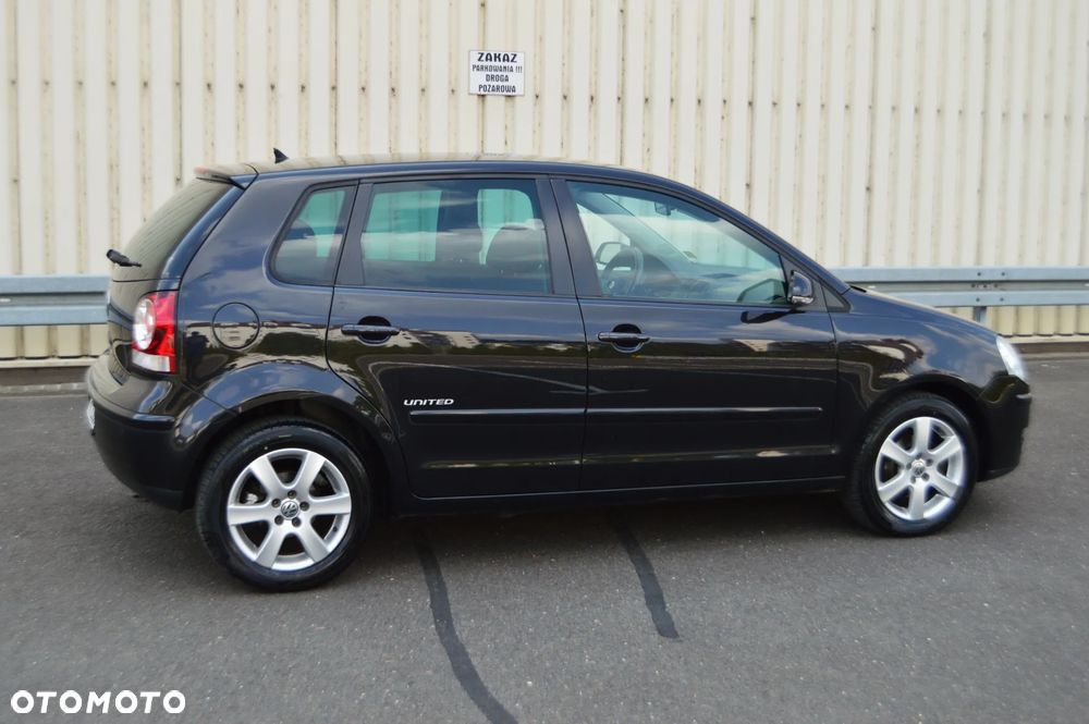 Volkswagen Polo - 10