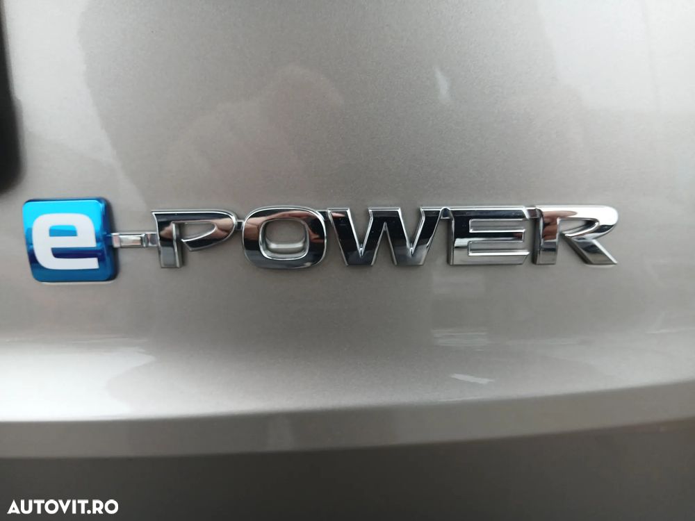 Nissan X-Trail e4ORCE 5 locuri Tekna - 15