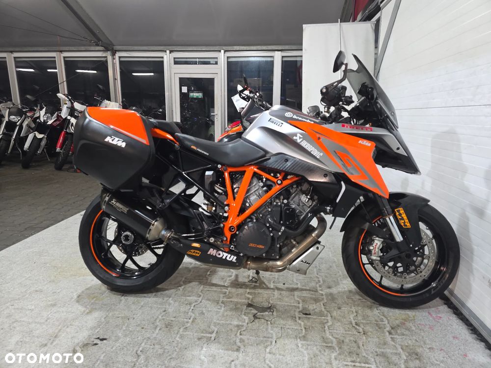 KTM Super Duke - 22