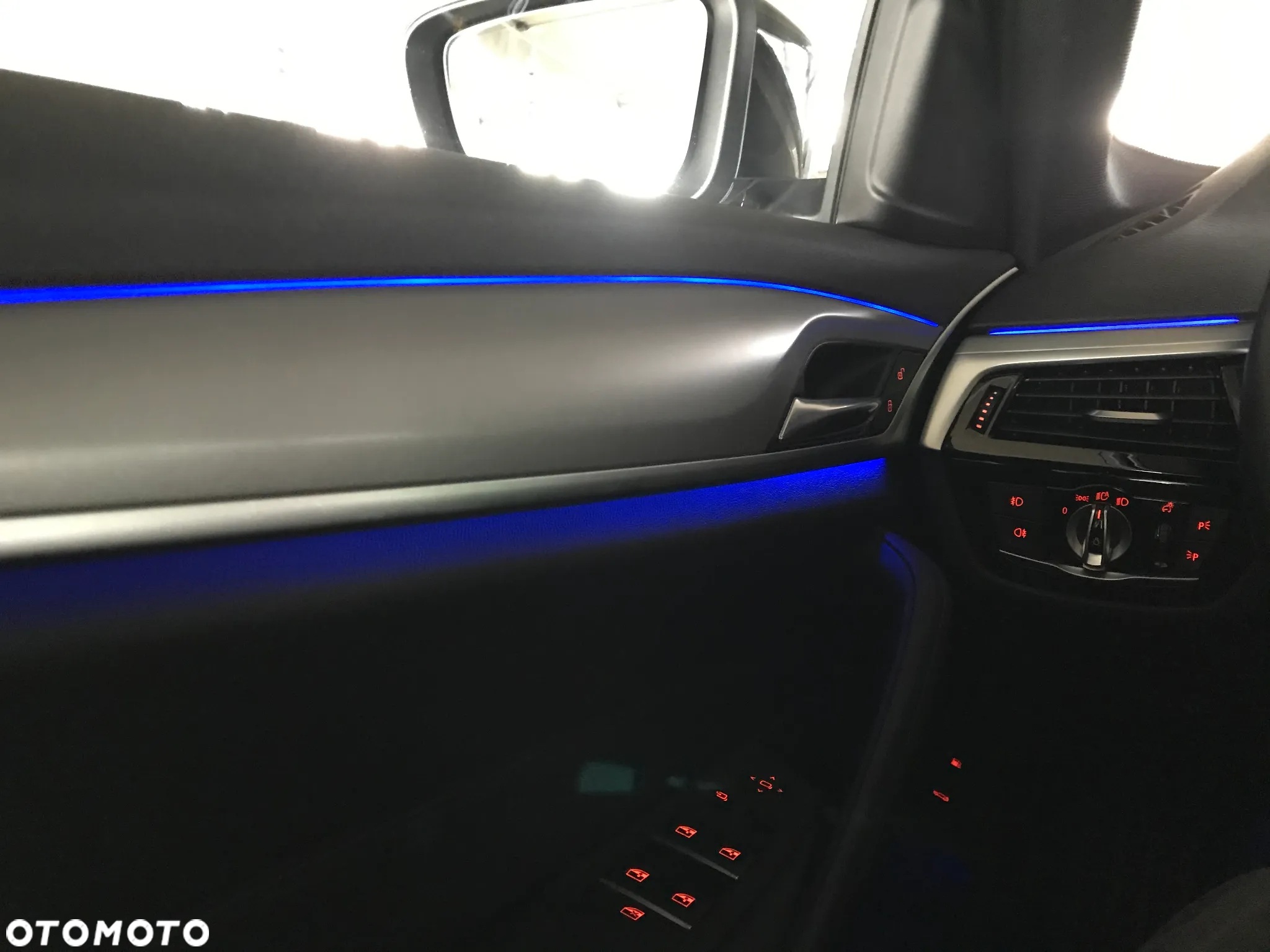 BMW Seria 5 530e iPerformance GPF Sport - 40