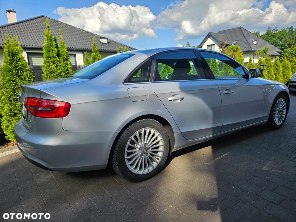 Audi A4 Limousine 2.0 TDI DPF Ambition - 13