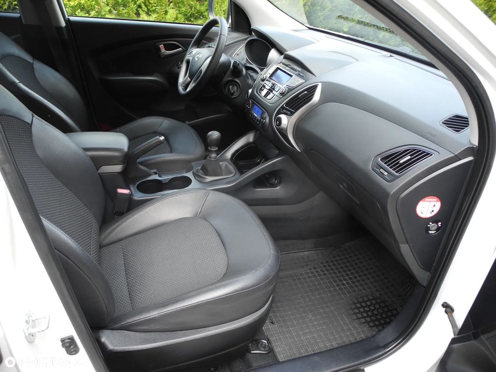 Hyundai ix35 - 13