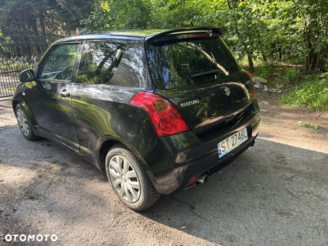 Suzuki Swift - 5