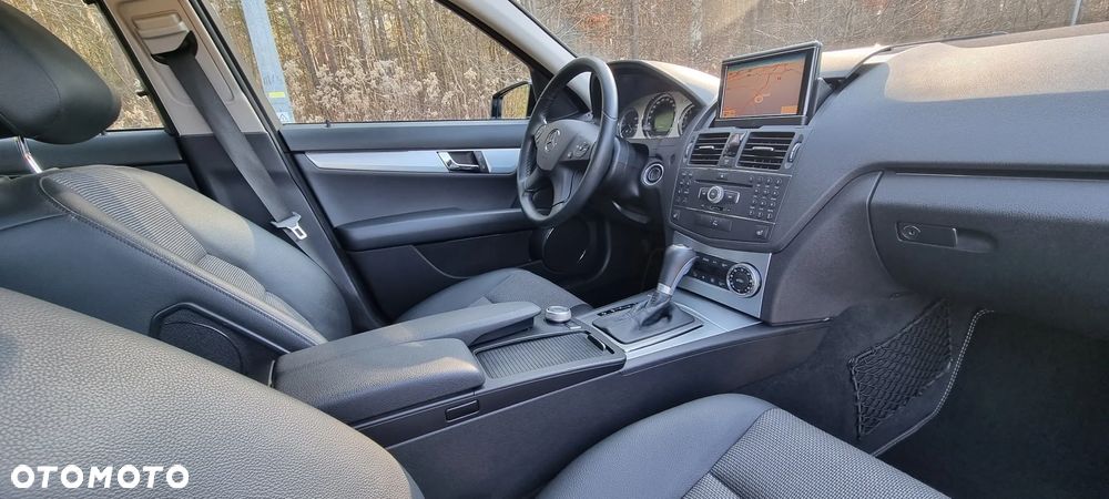Mercedes-Benz Klasa C 180 Kompressor Automatik Avantgarde - 30