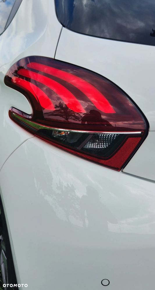 Peugeot 208 1.2 VTi Style - 7