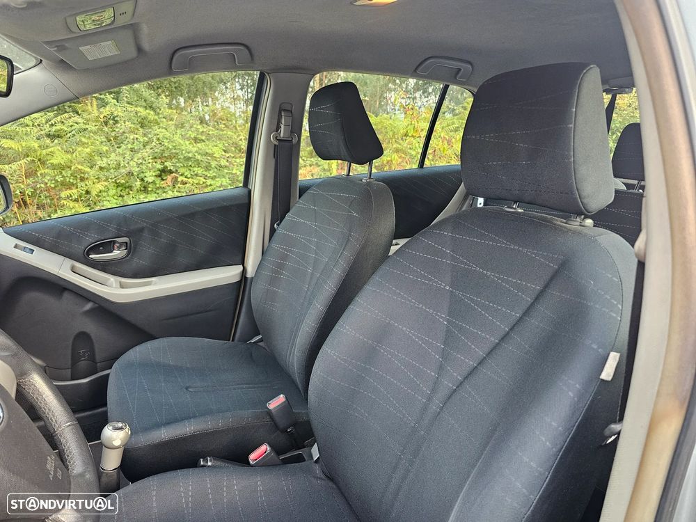 Toyota Yaris 1.4 D-4D Rock In Rio 08 - 12