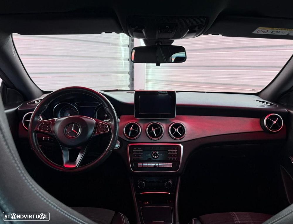 Mercedes-Benz CLA 200 - 8