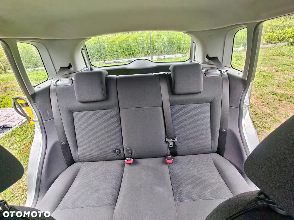 Ford Fiesta - 15