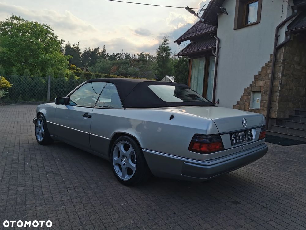 Mercedes-Benz W124 (1984-1993) - 2