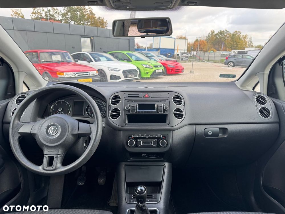 Volkswagen Golf Plus - 16