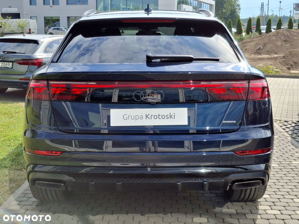 Audi Q8 - 4