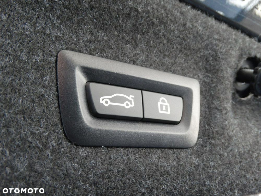 BMW Seria 4 420d xDrive M Sport - 10