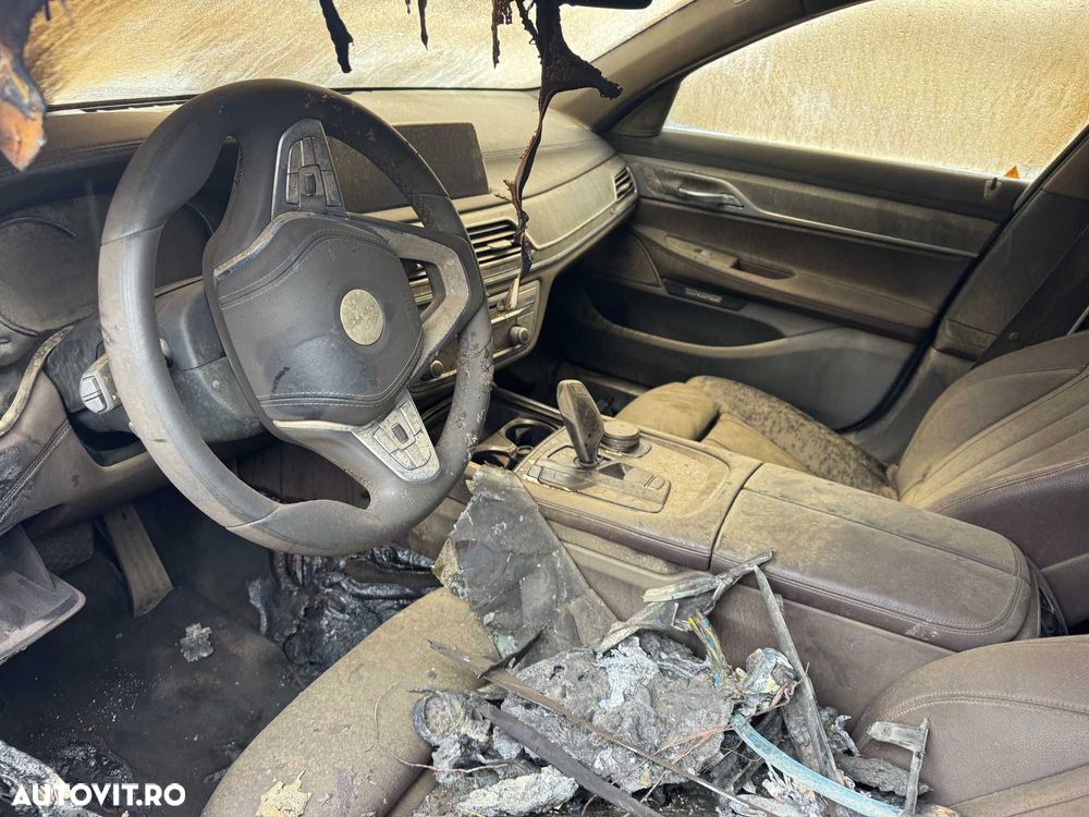 Dezmembrari Dezmembrez Piese piesa Dez auto Bmw G11 740e 2019 hybrid - 7