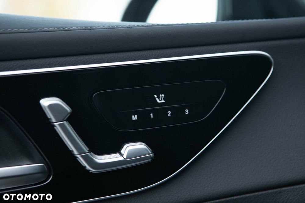 Mercedes-Benz GLC - 17