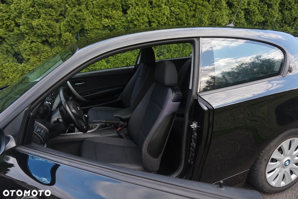 BMW Seria 1 116i - 11