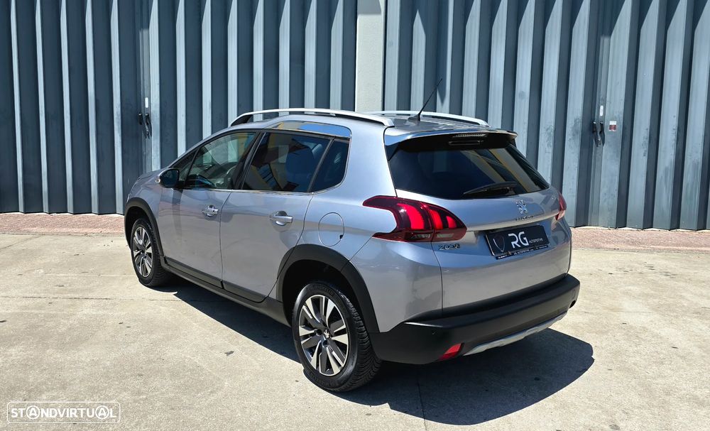 Peugeot 2008 PureTech 82 Allure - 6