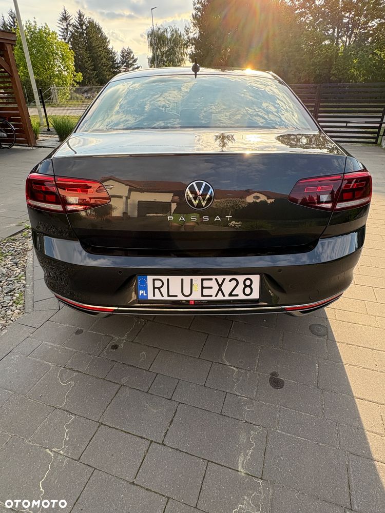 Volkswagen Passat 2.0 TSI Elegance DSG - 5