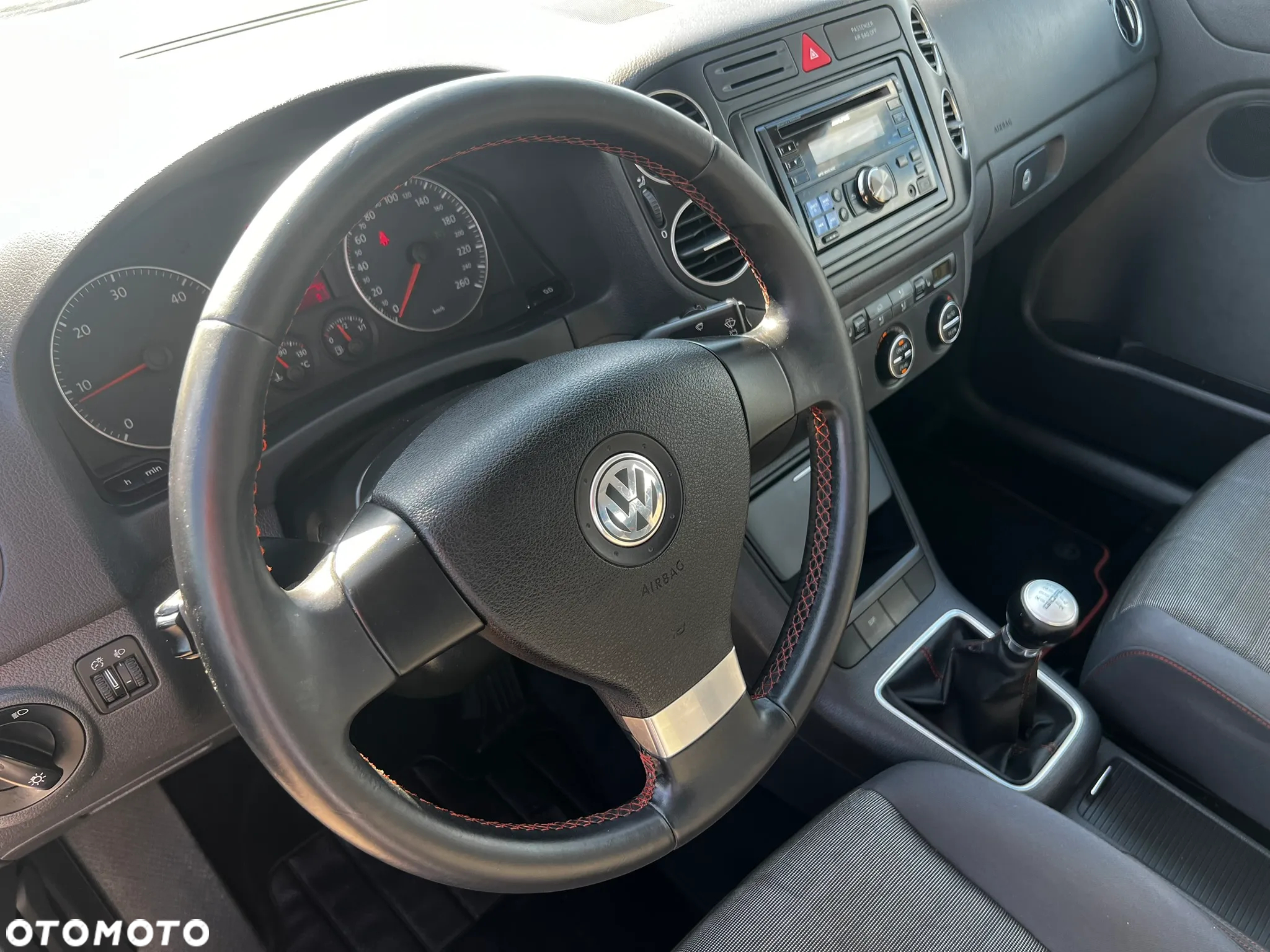 Volkswagen Golf Plus 1.9 TDI Goal - 15