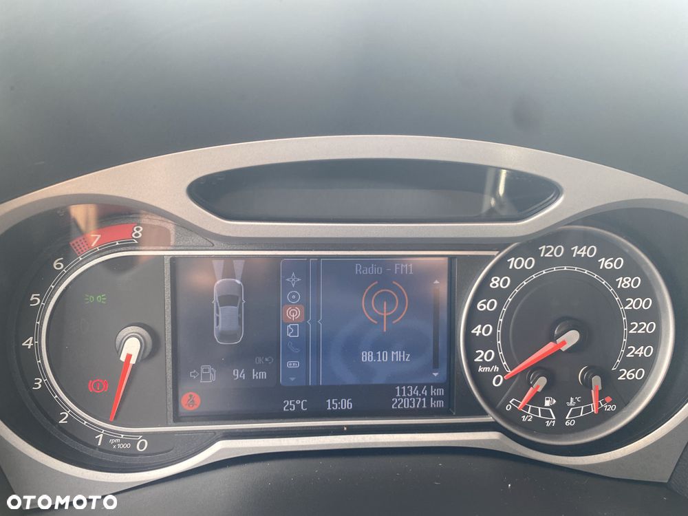 Ford Mondeo 2.0 Titanium - 16