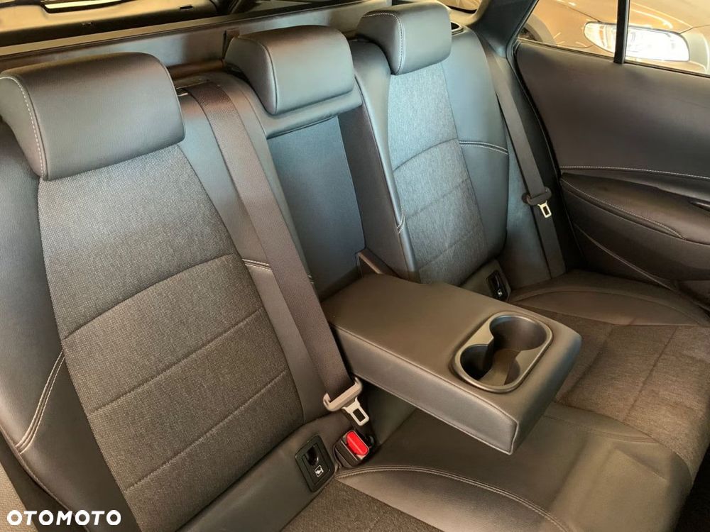 Toyota Corolla 1.8 Club - 21