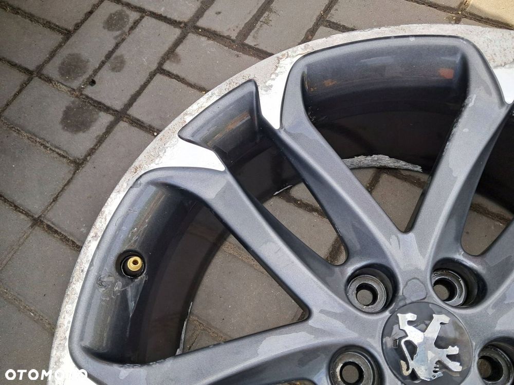 Peugeot RCZ felgi aluminiowe 19" 5x108 ET27 - 13