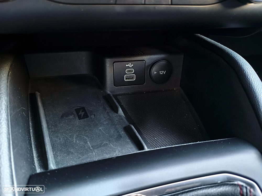 Ford Kuga 1.5 EcoBoost ST-Line - 21