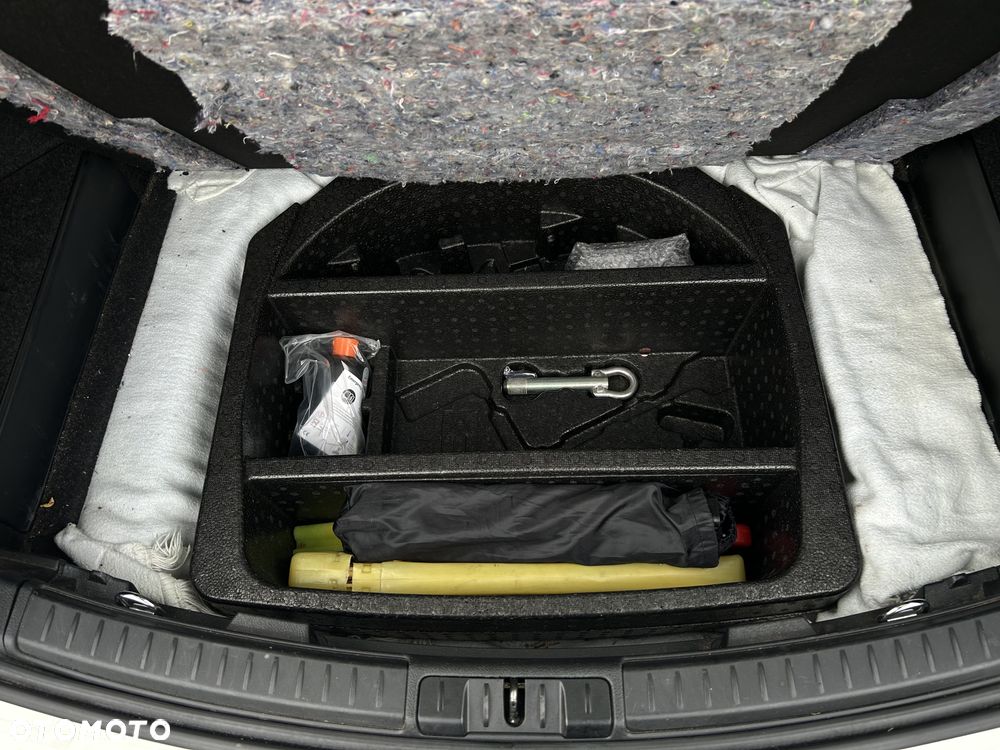 Toyota Auris - 33